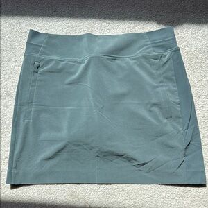 Athleta Brooklyn skort